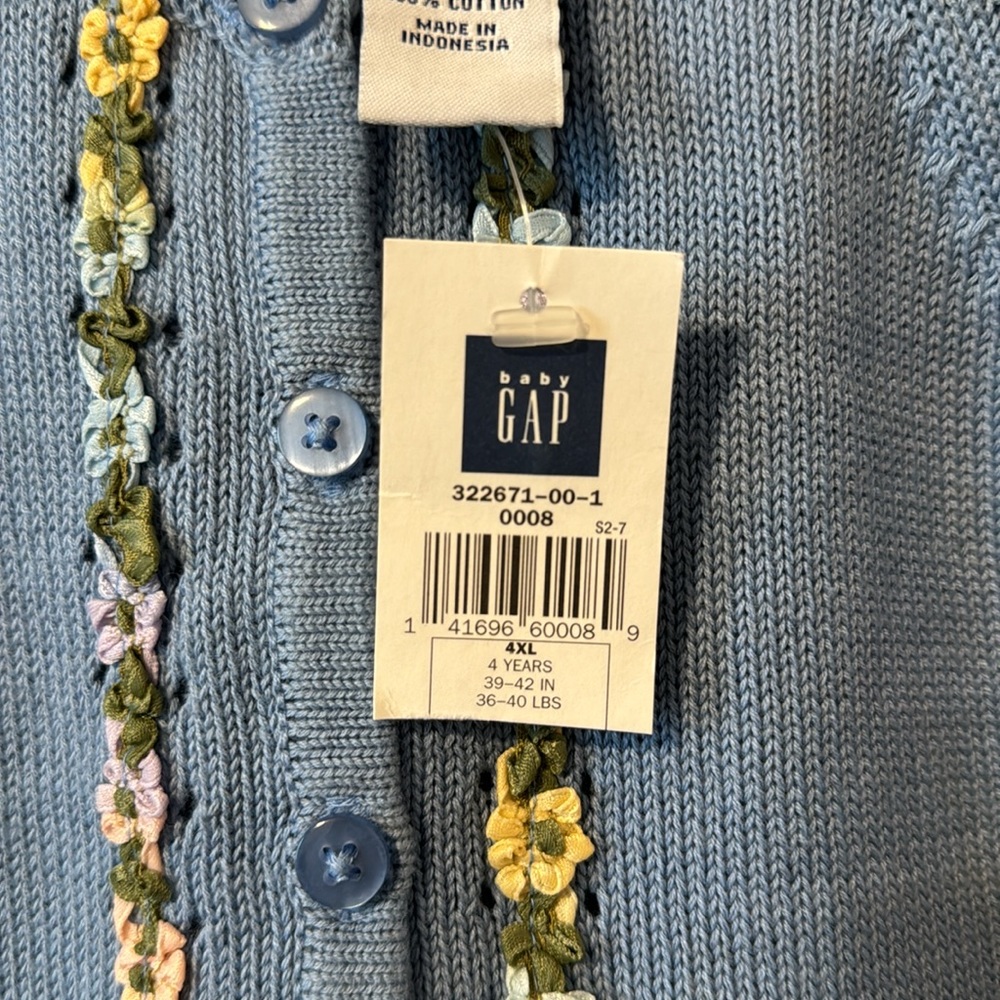 NWT Baby Gap Sweater w flowers 4xl - Picture 10 of 11